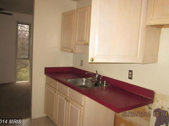 2nd image of 7176 Donnell Pl Unit D