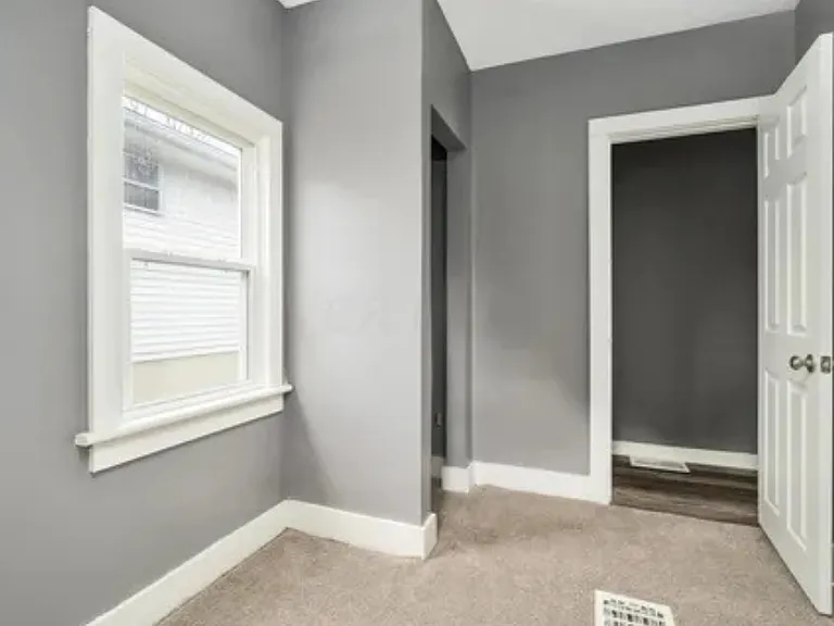 1415 Manchester Ave — Photo 1
