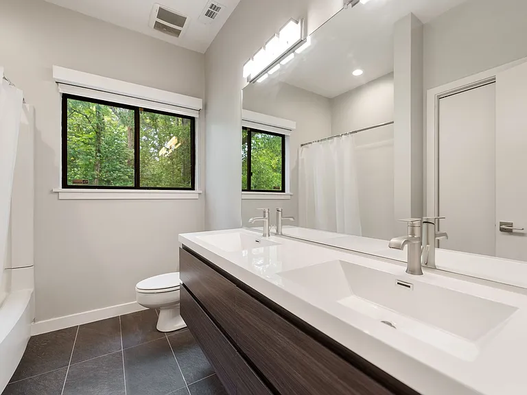 5 Wellesley Pl — Photo 13