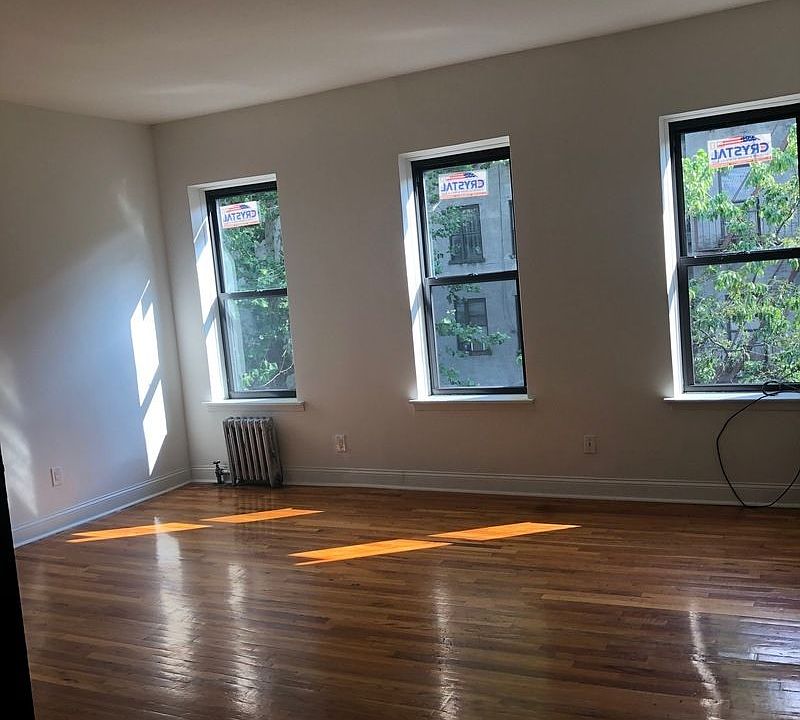 1st image of 226 W 136th St #4R