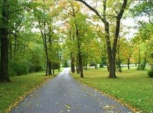 2919 Red Oak Rd, Dayton, OH 45432