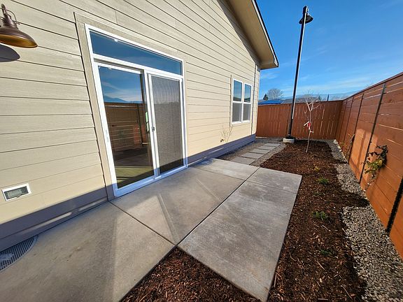 6th image of this home