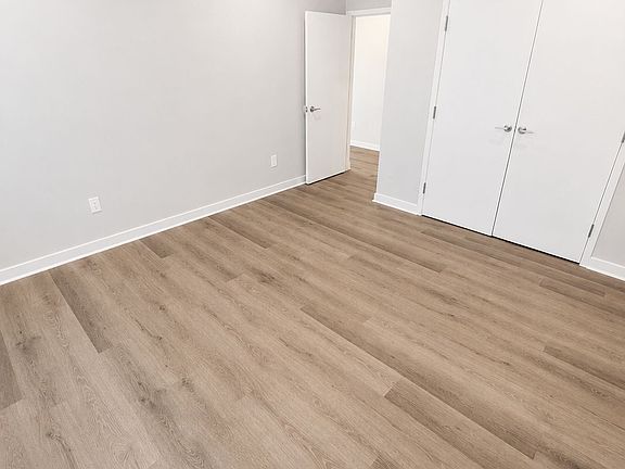 5th image of 22 Arlington St #202