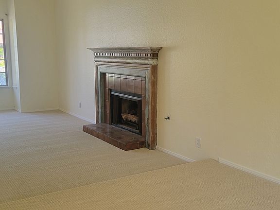 5th image of 4626 Laurette St