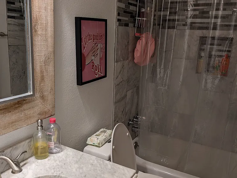 2109 Elysian Flds — Photo 3