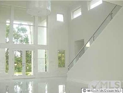 4th image of 282 Park Ave