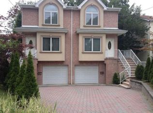 31 Grove St #31, Tenafly, NJ 07670