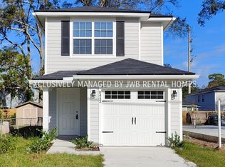 8413 Eaton Ave, Jacksonville, FL 32211