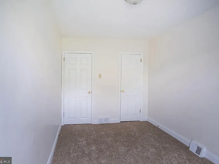 1975 Beyer Ave #1 — Photo 18