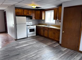 523 William St APT 3, Fall River, MA 02721