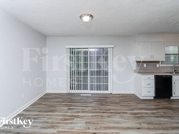 3rd image of 2845 Tray Ct