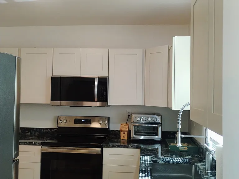 8706 Bi State Blvd — Photo 9