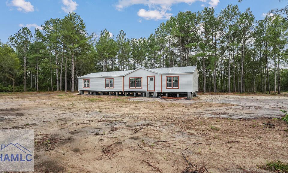 1st image of 5655 Holmesville Rd