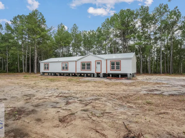5655 Holmesville Rd, Jesup, GA 31545