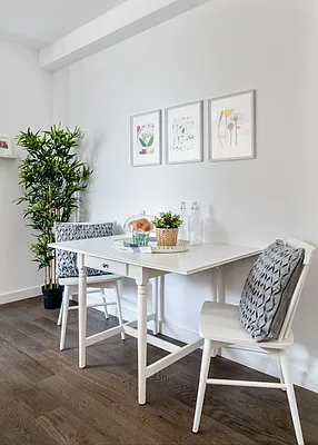 Rented by MNS | media 52