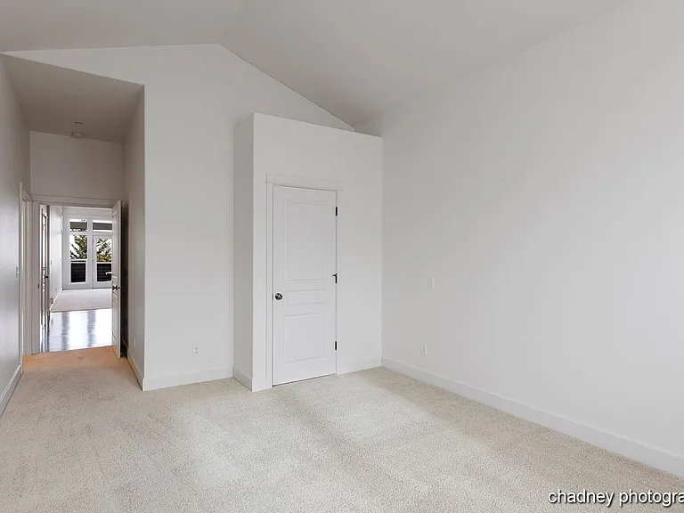 10104 SE Bristol Loop — Photo 12