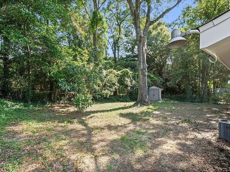 5516 Brightwood Ln — Photo 20