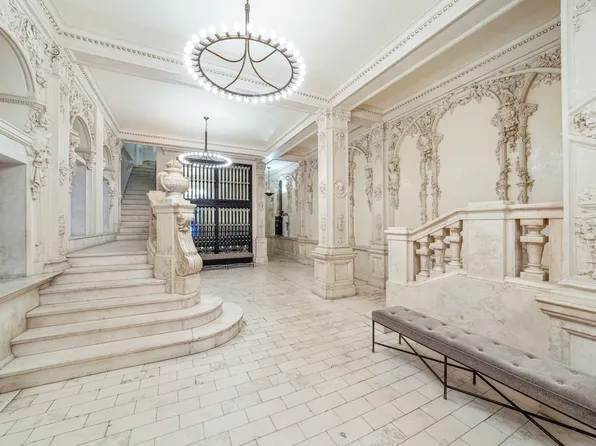 43 5th Avenue image 12 of 13