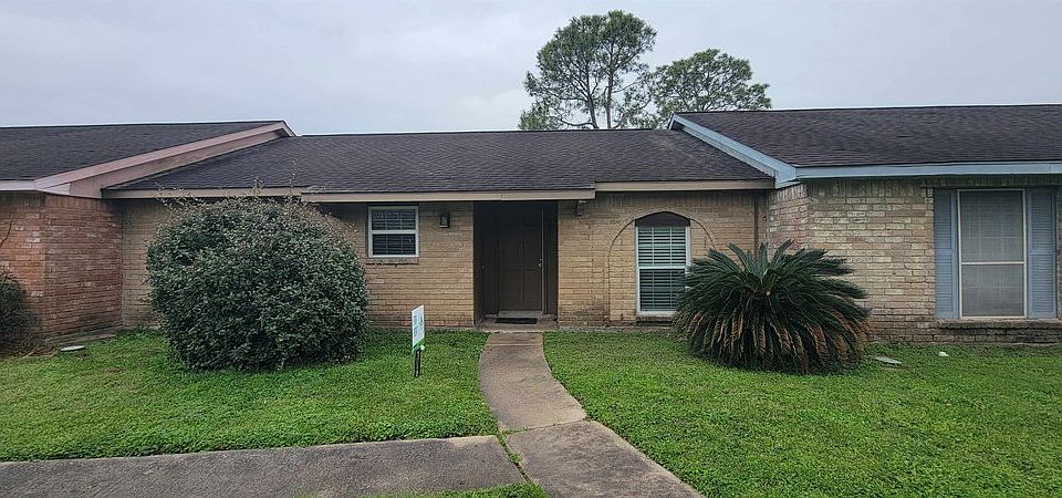 1st image of 6933 Chasewood Dr #6933
