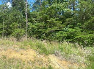 2760 Sweetbriar Rd, Sophia, NC 27350