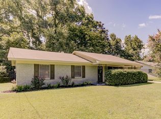 409 Cain Ridge Rd, Vicksburg, MS 39180