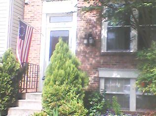 3713 Mazewood Ln, Fairfax, VA 22033