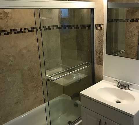 3rd image of 330 Ventura Ave APT 3