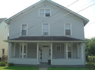 720 Pittsburgh St APT A, Springdale, PA 15144