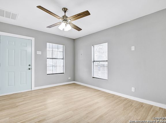 4th image of 2638 Dignowity Ave