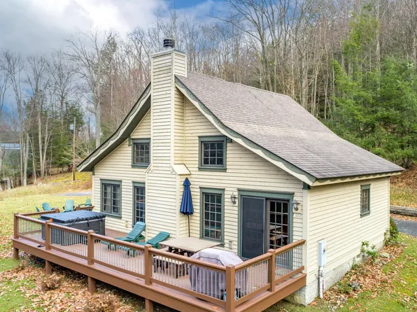 247 Sloan Tract Rd, Oakland, MD 21550