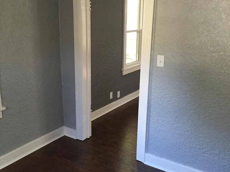 4407 N Constantine Ave — Photo 8