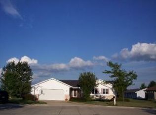 3624 Hacienda Ct, Appleton, WI 54911