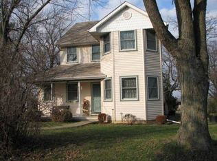 7435 White Oak Rd, Quincy, IL 62305