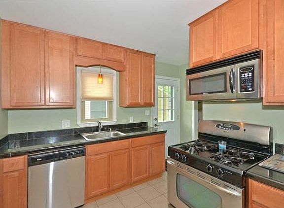 2nd image of 6737 Sheridan Ave S