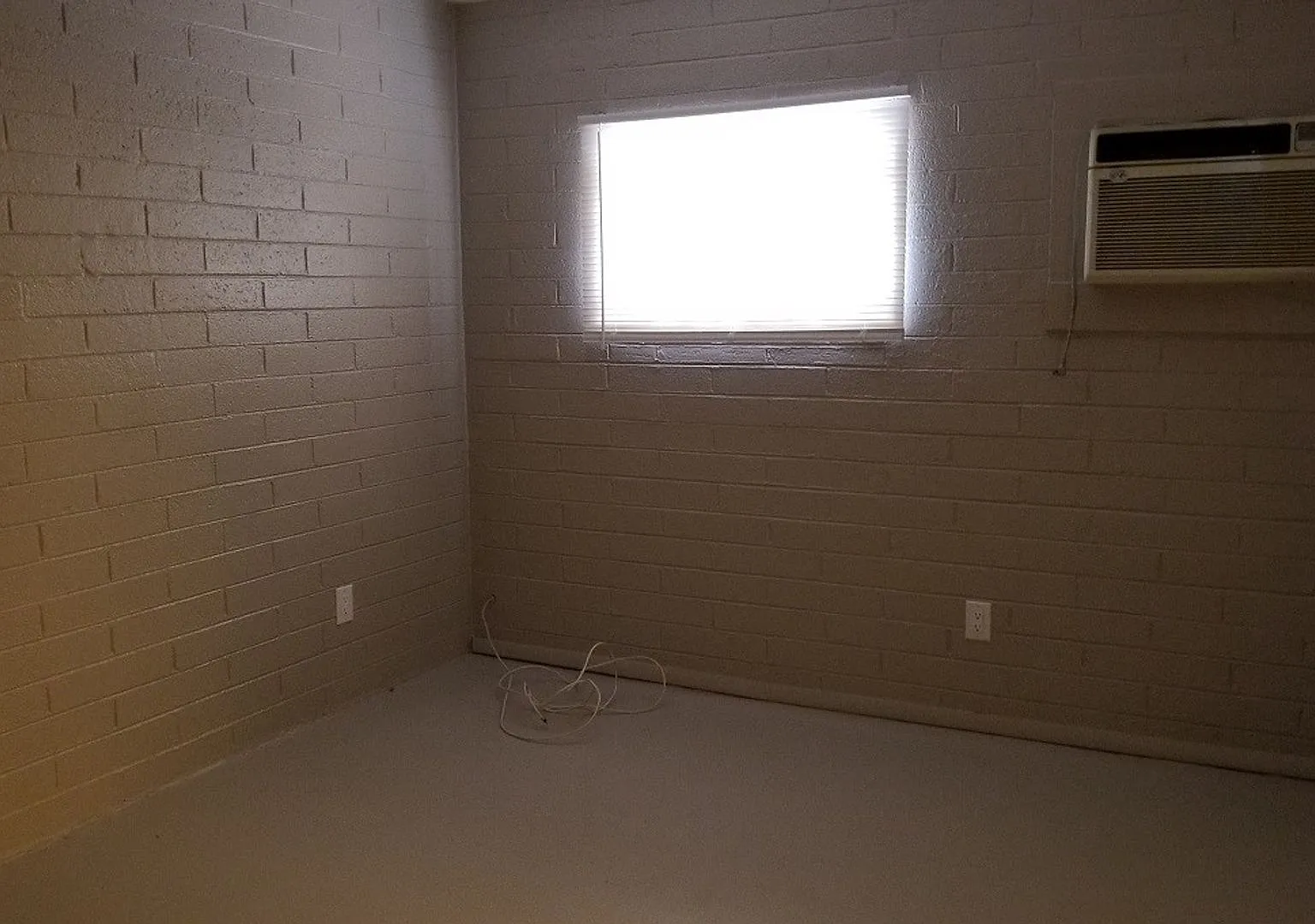 1514 E. Adams St. — Photo 4