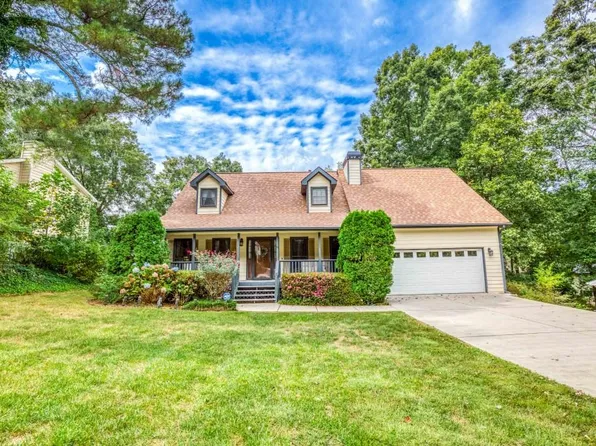 642 Huntington Way NW, Lilburn, GA 30047