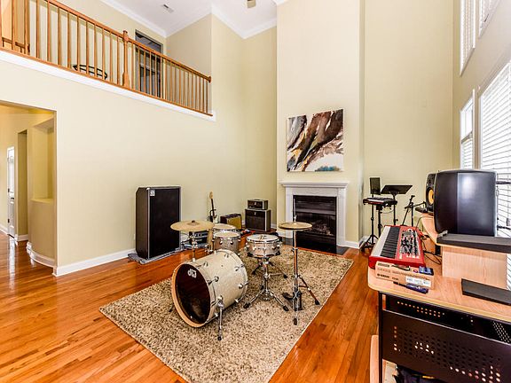 5th image of 12749 Providence Glen Ln