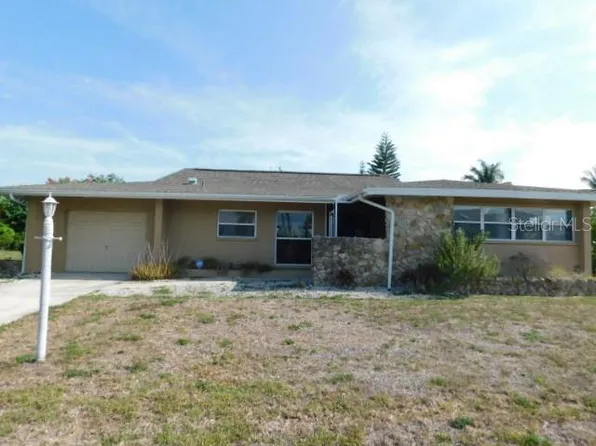 1313 SE 40th St, Cape Coral, FL 33904