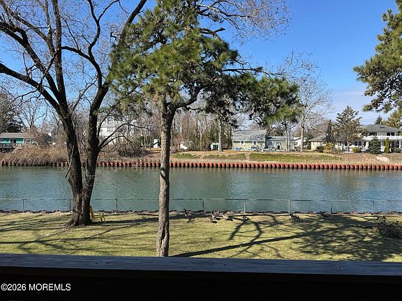 2nd image of 1525 Hulse Road #7