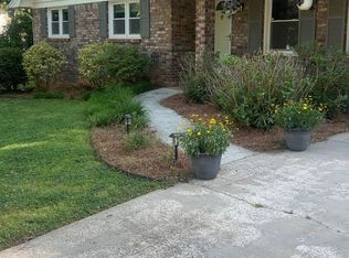 4475 Lake Ivanhoe Dr, Tucker, GA 30084