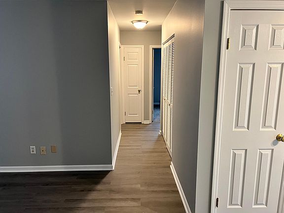 4th image of 5455 Dunmore Dr