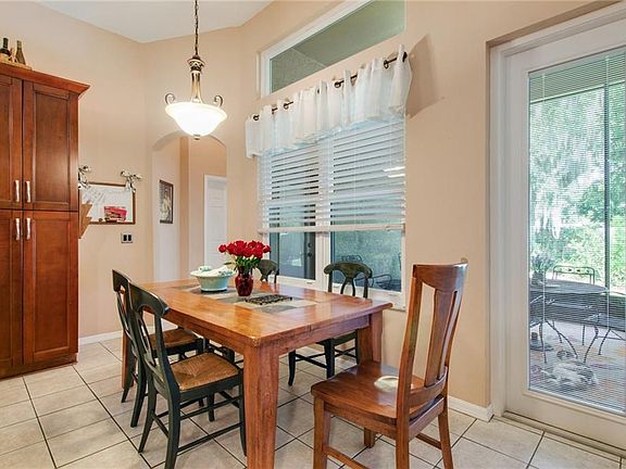 5th image of 3005 Minuteman Ln