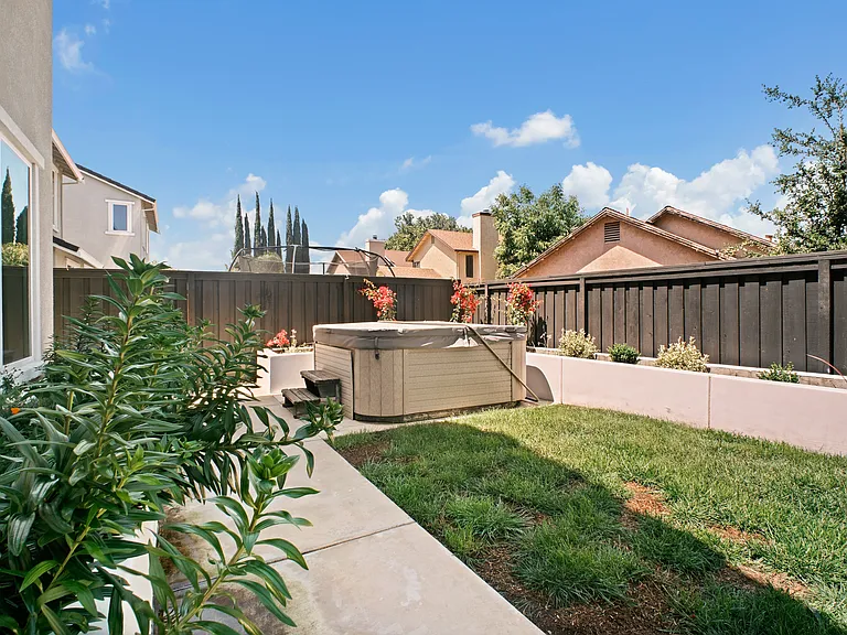 163 Canary Creek Way — Photo 22