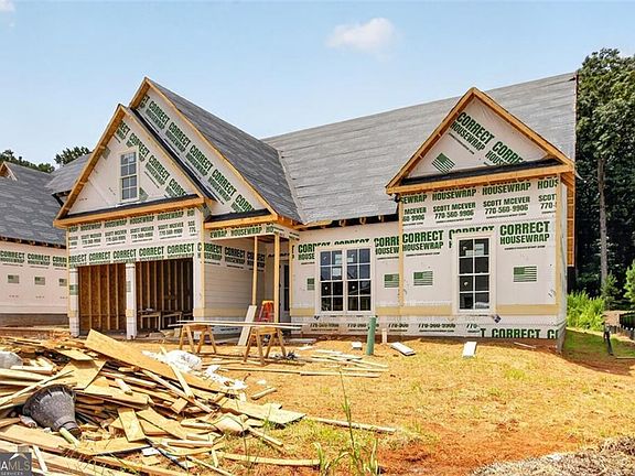 2nd image of 409 Lake Vista Dr