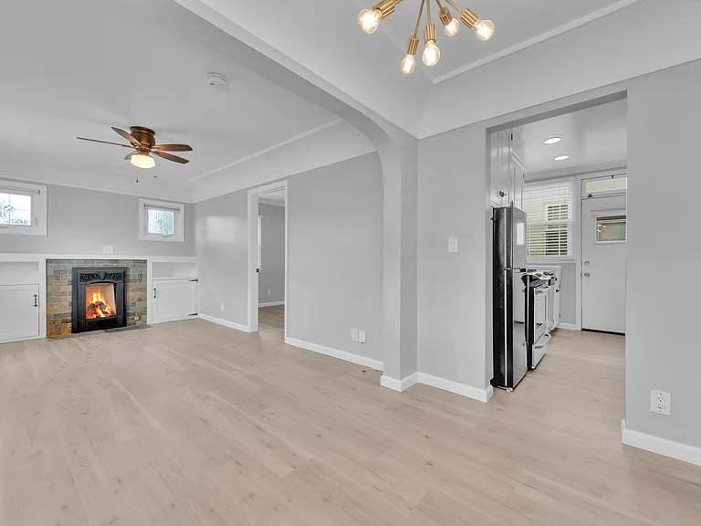 4587 Campus Ave — Photo 8
