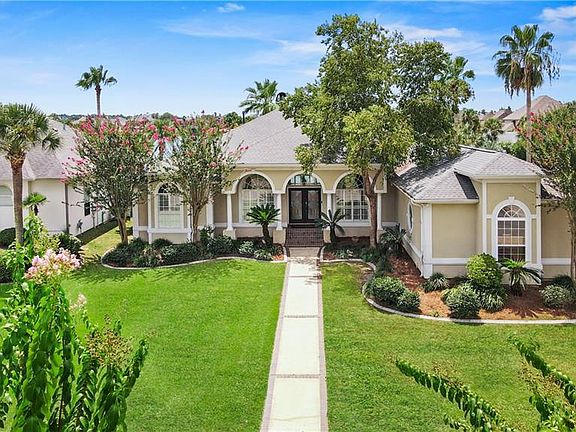 2nd image of 1007 Mariners Cove Blvd