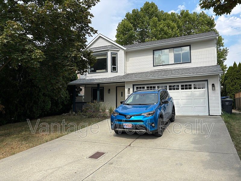 1st image of 1866A Millard Ct E