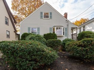 41 Bates Rd, Swampscott, MA 01907