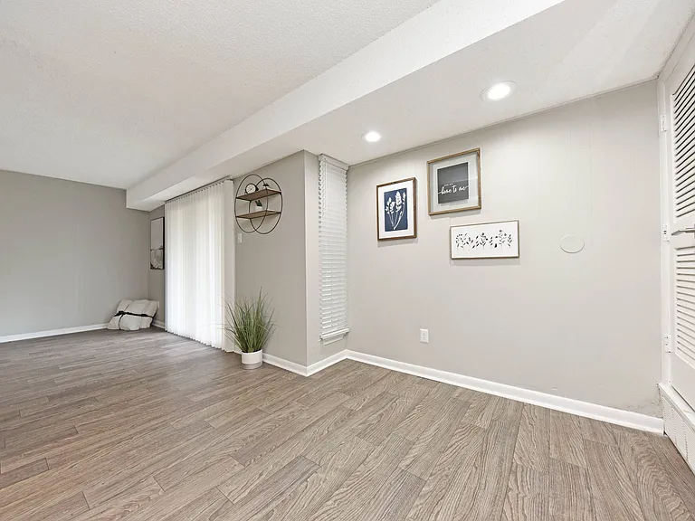 Hardwood Style Flooring