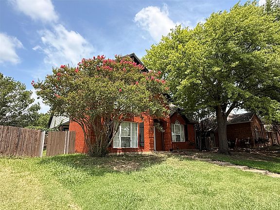 3rd image of 4209 Mulberry Dr
